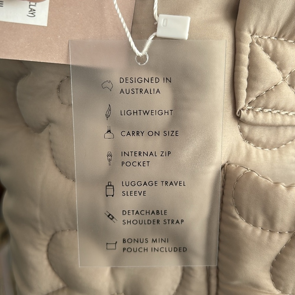 NWT Wilo the Label Floral Daisy Puffer Bag - Picture 10 of 16